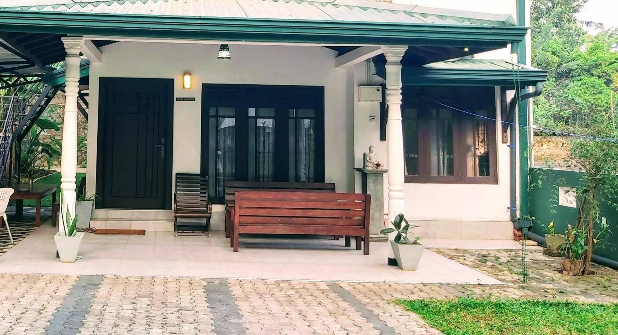Villa Senan - 2 Apartments - Мірісса Номер фото